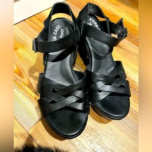 Kirk-Ease sandals size 6.5